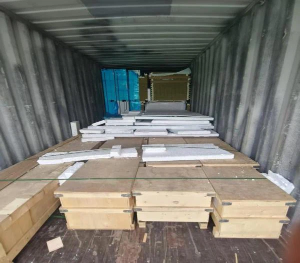 Sandwich panel and folding house shipped to Italian3 Sandwich panel and folding house shipped to Italian3